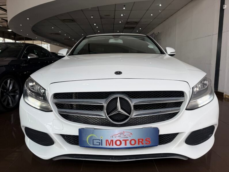 2017 MERCEDES BENZ C180