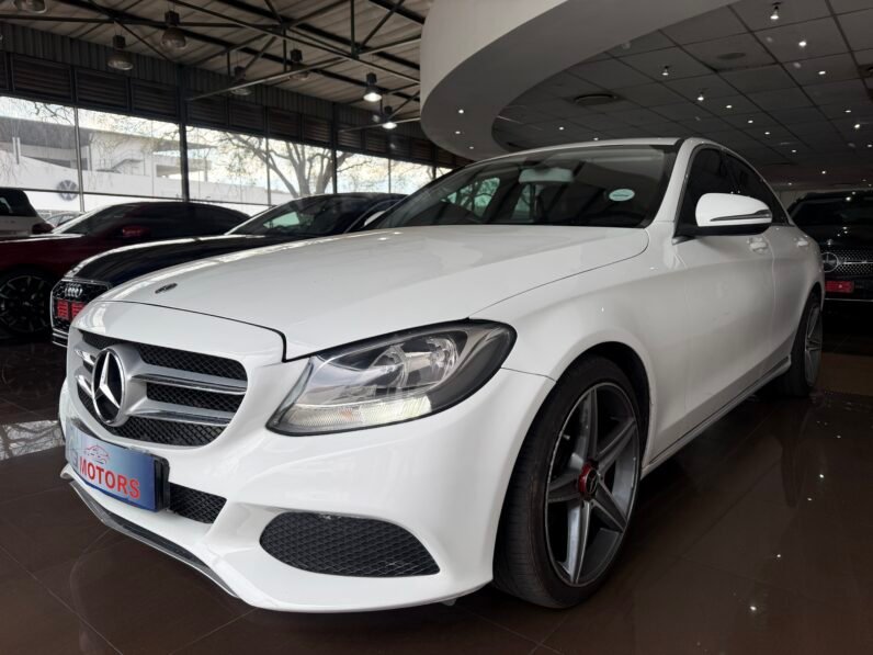 2017 MERCEDES BENZ C180