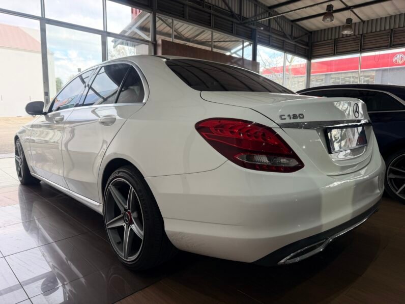 2017 MERCEDES BENZ C180