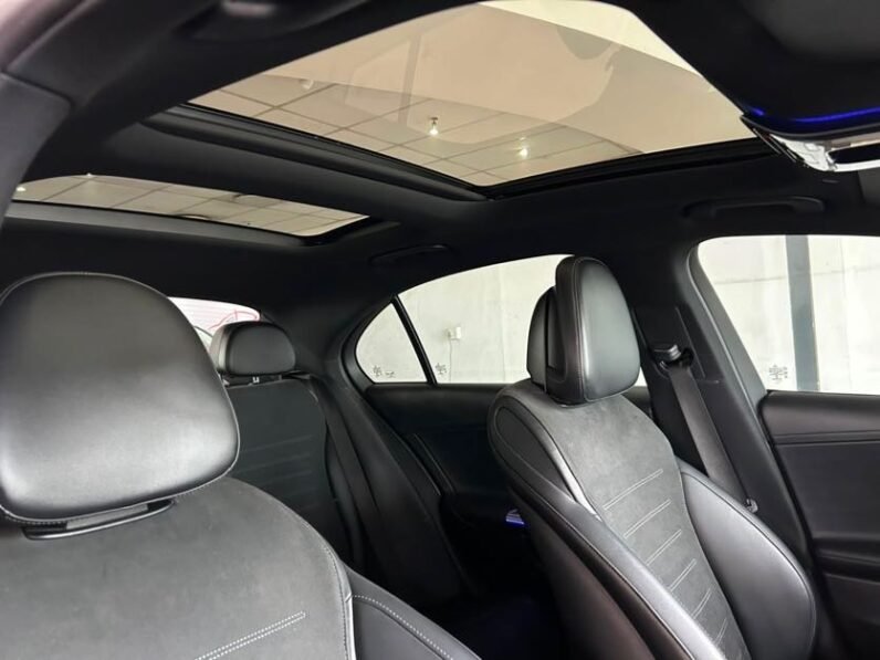 Mercedes-Benz C-Class C200 AMG AUTO