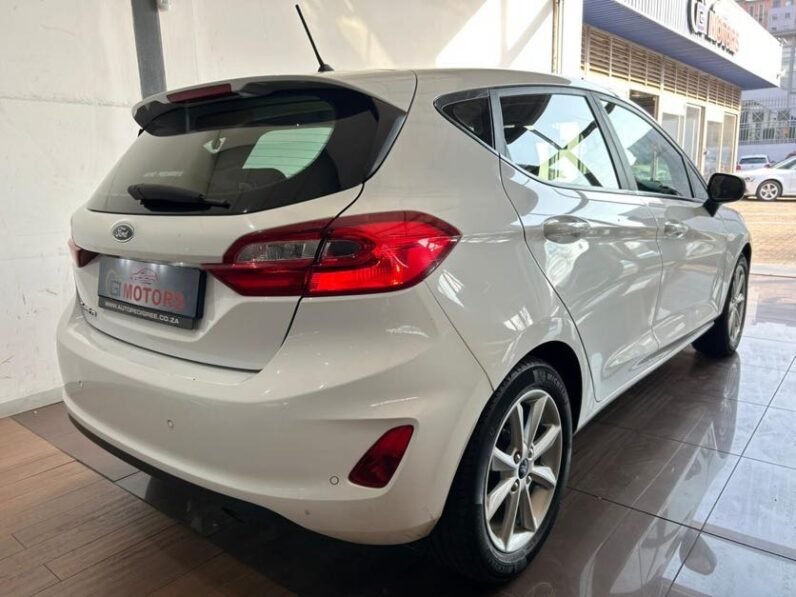 2018 Ford Fiesta 5-Door 1.0T Trend