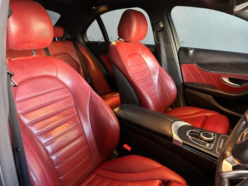 MERCEDES BENZ C180