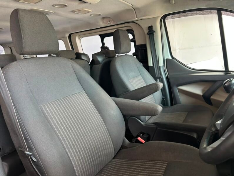 2016 Ford Tourneo 2.2 TDCi MWB (100kW)