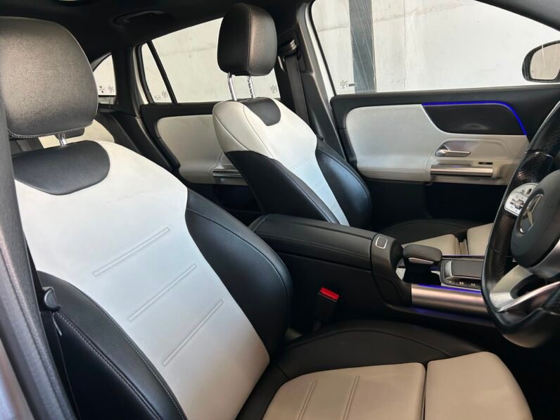2021 Mercedes-Benz GLA 200d Auto