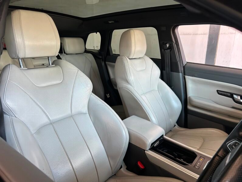 2017 Land Rover Range Rover Evoque HSE Dynamic SD4
