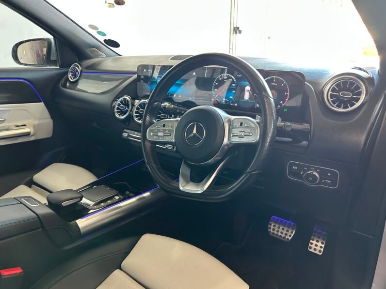 2021 Mercedes-Benz GLA 200d Auto