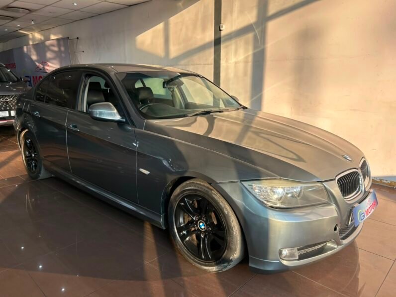 2011 BMW 3 Series 330d Exclusive Auto