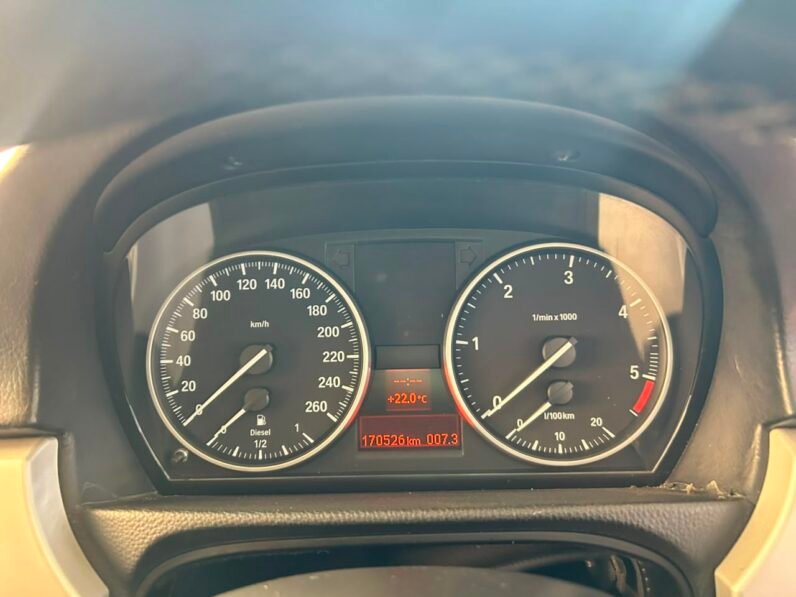 2011 BMW 3 Series 330d Exclusive Auto