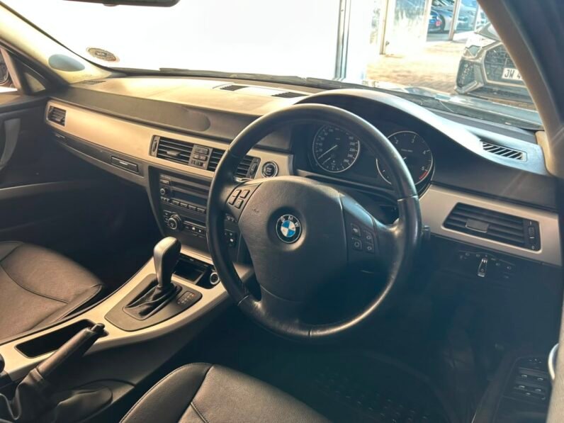 2011 BMW 3 Series 330d Exclusive Auto