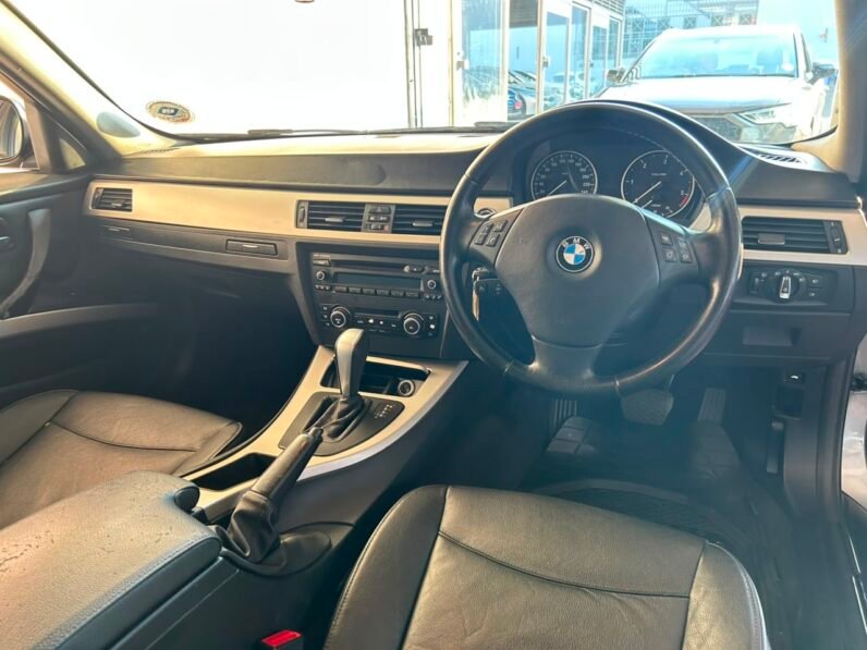 2011 BMW 3 Series 330d Exclusive Auto