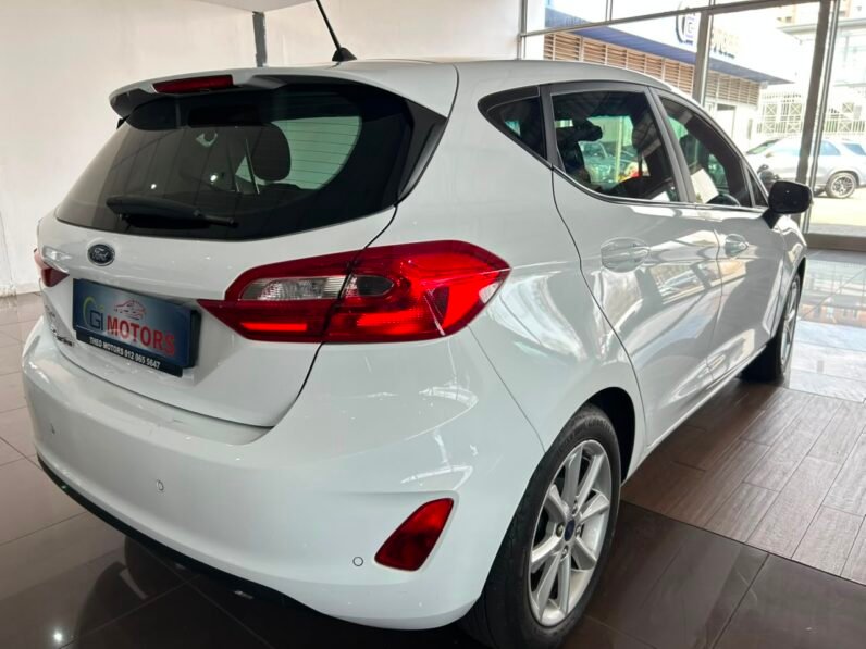 FORD FIESTA 1.5