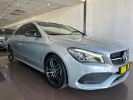 Mercedes-Benz CLA 200 Auto