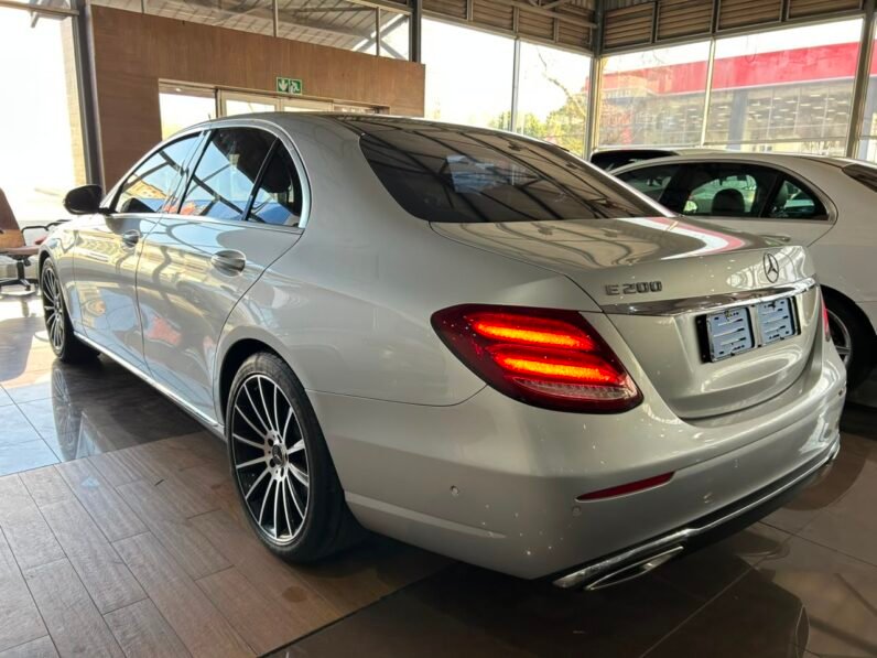Mercedes-Benz E-Class E 200 AMG