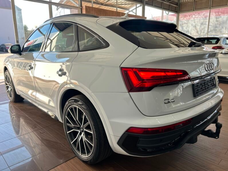 2022 Audi Q5 Sportback 40TDI Quattro S Line