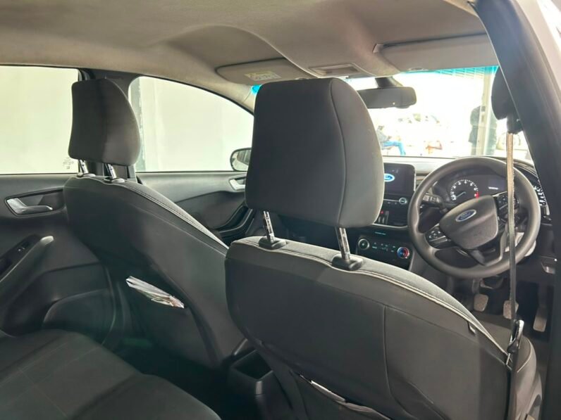 FORD FIESTA 1.5