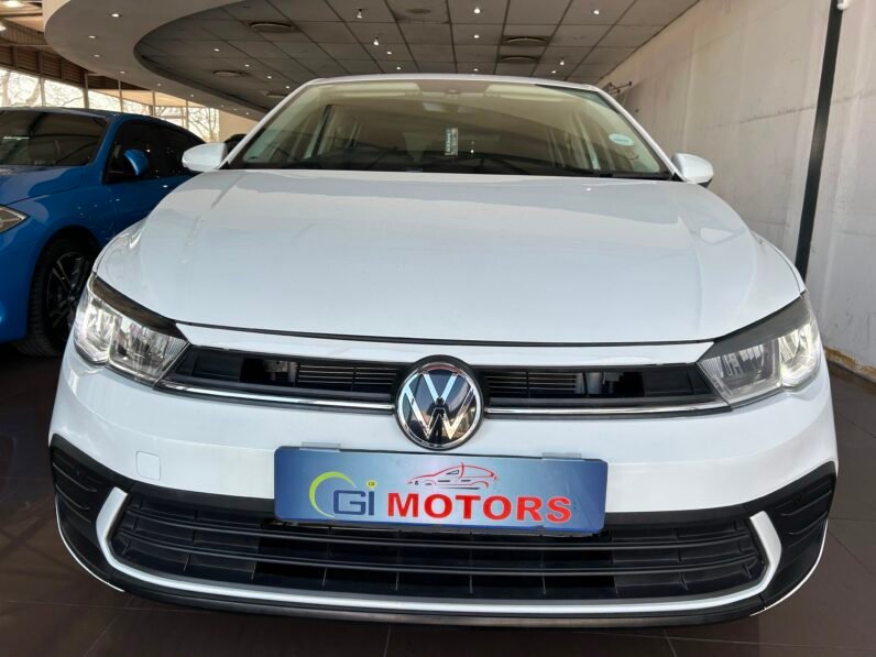VOLKSWAGEN POLO LIFE