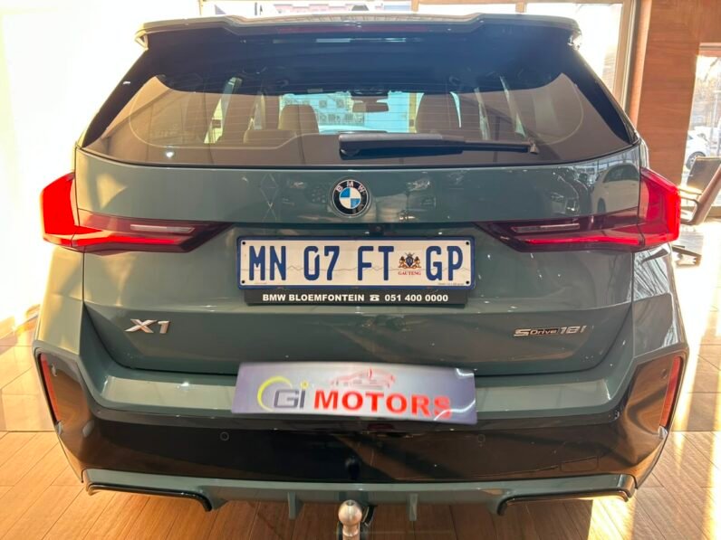 2024 BMW X1 sDrive18i M Sport