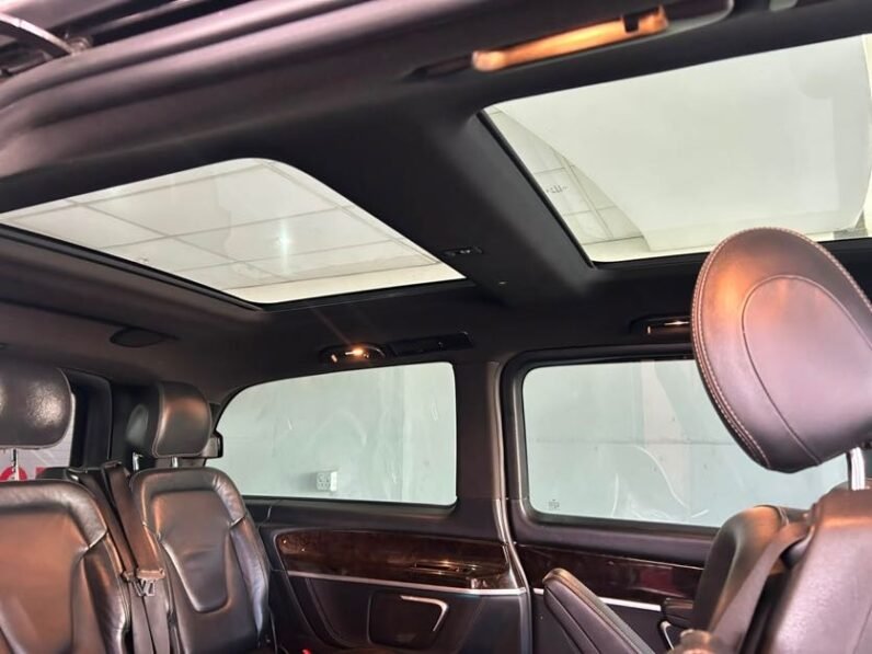 Mercedes-Benz V-Class V 200 CDi Auto