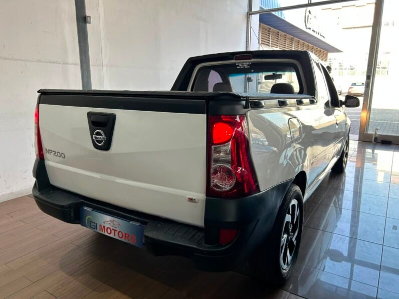 Nissan NP200 1.6