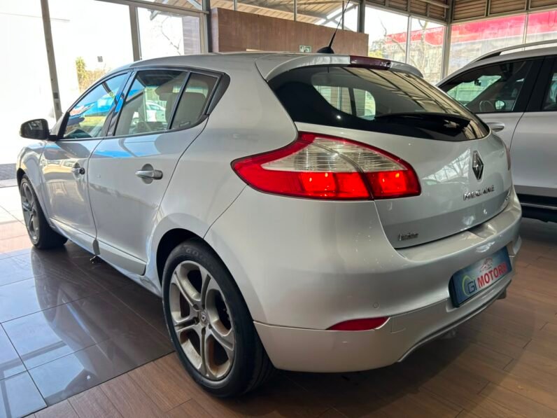 RENAULT GT LINE