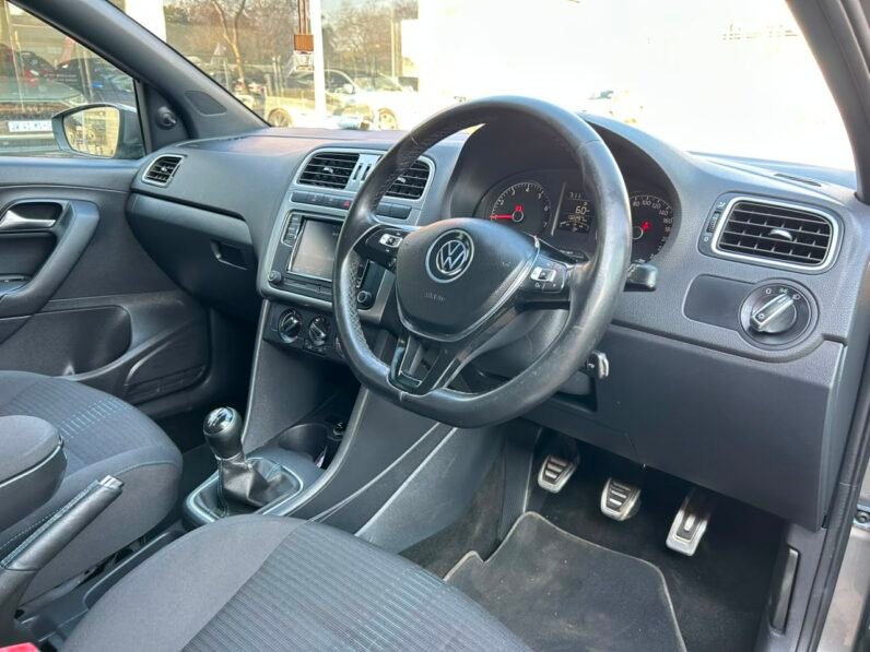 Volkswagen Polo Vivo 1.0 TSI GT 5-dr