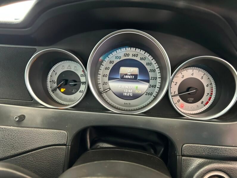 MERCEDES BENZ C200 AMG