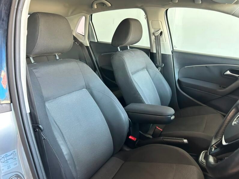 VOLSWAGEN POLO 1.2 TSI DSG AUTO