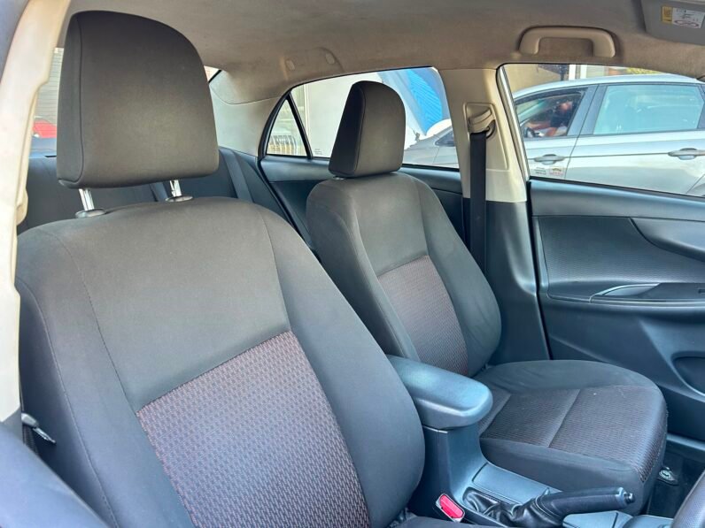 TOYOTA COROLLA QUEST 1.6