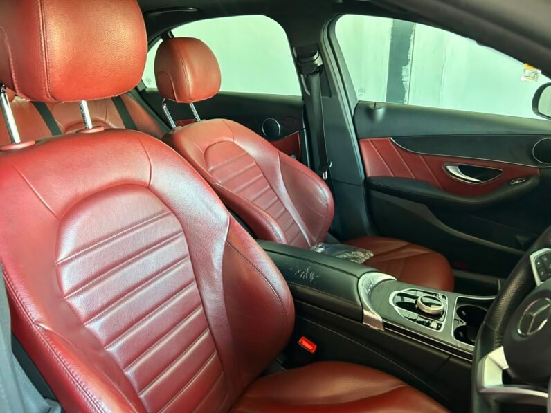 Mercedes-Benz C-Class C 180 Estate AMG Line