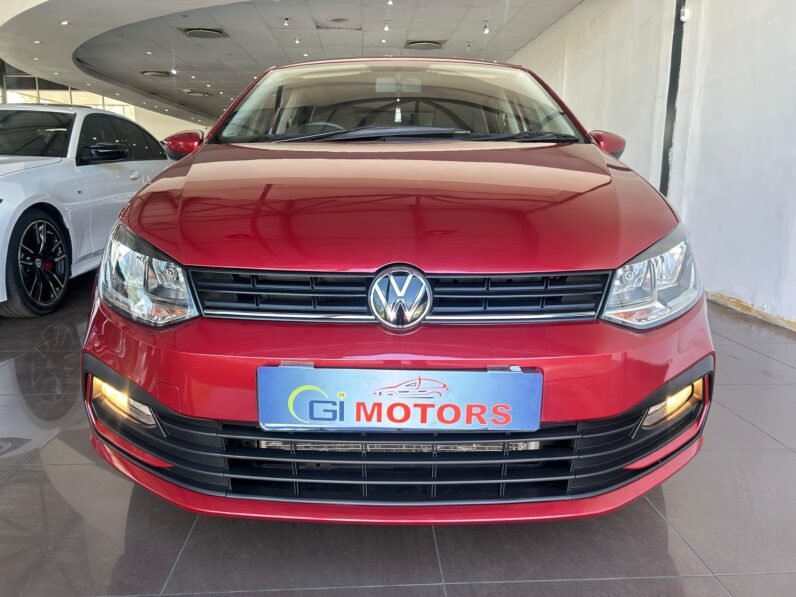 VOLKSWAGEN POLO 1.4