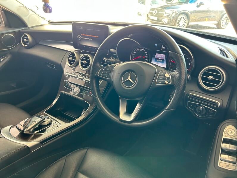 MERCEDES BENZ C 220D