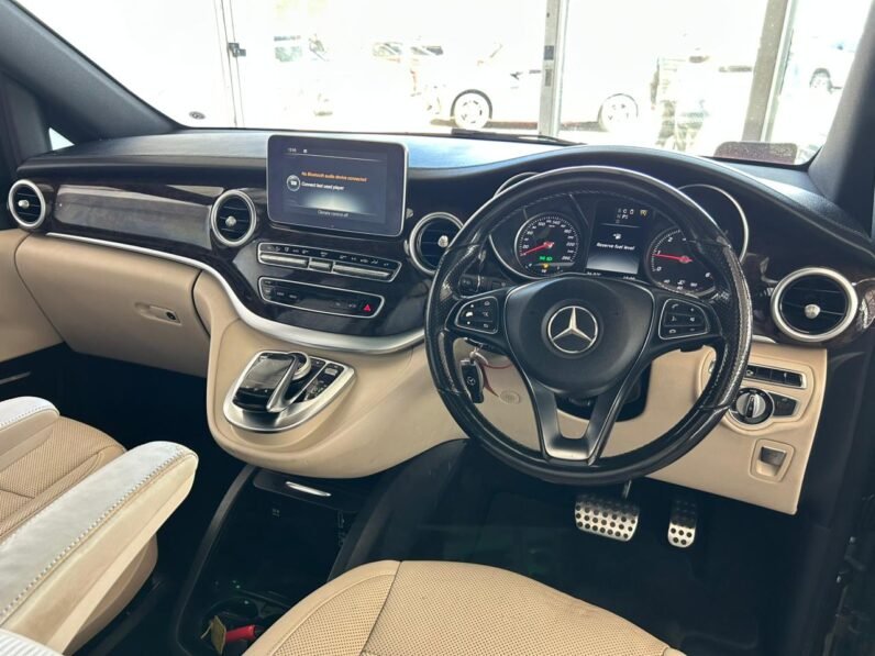 MERCEDES BENZ V250D