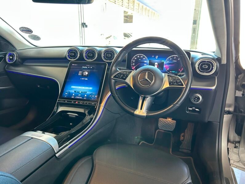 MERCEDES BENZ C 200