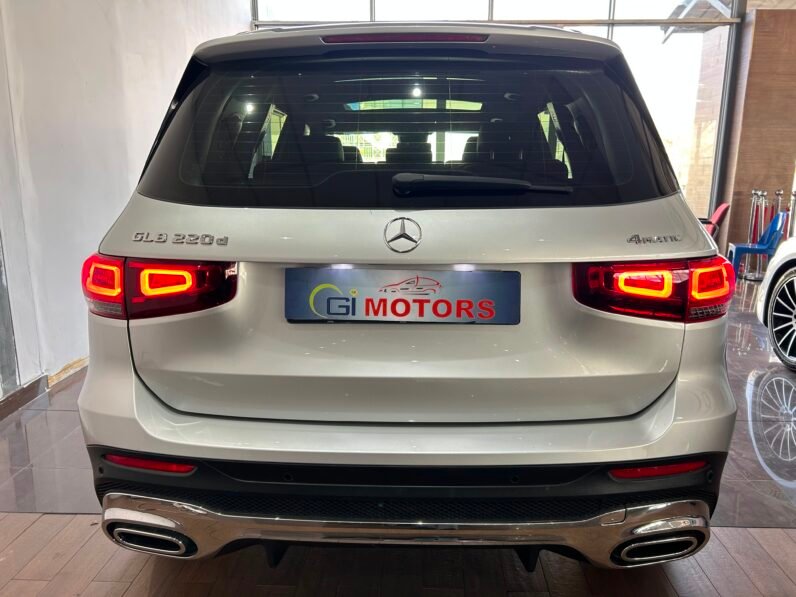 Mercedes-Benz GLB 220d 4Matic
