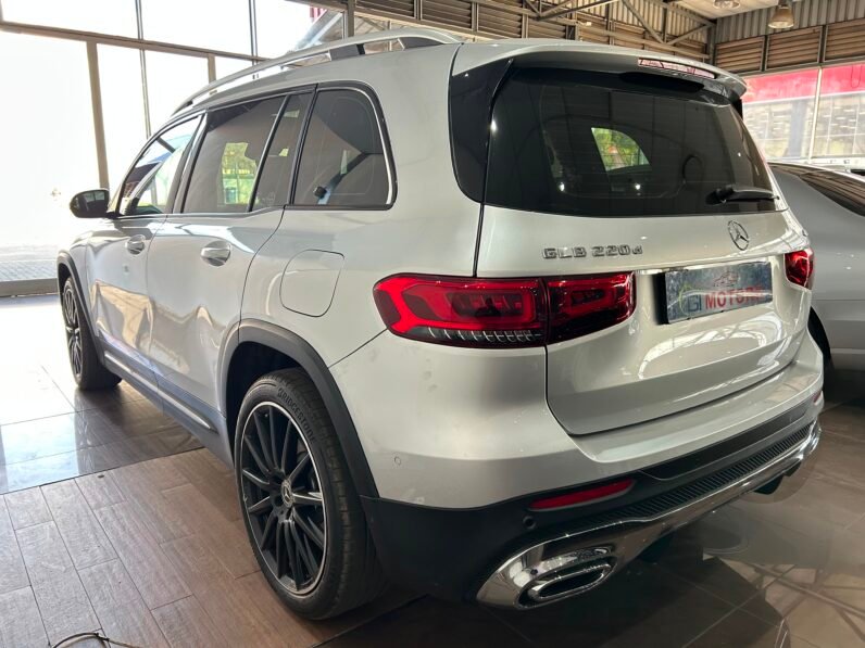 Mercedes-Benz GLB 220d 4Matic