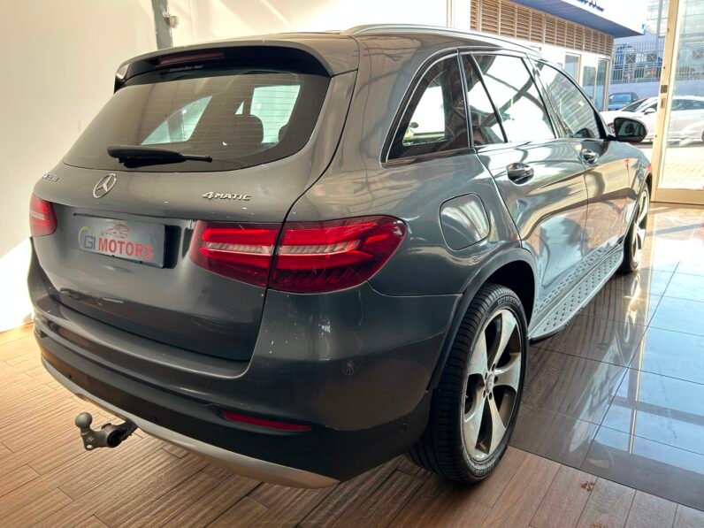 MERCEDES BENZ GLC 220D