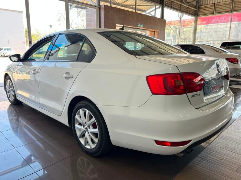 VOLKSWAGEN JETTA 1.4