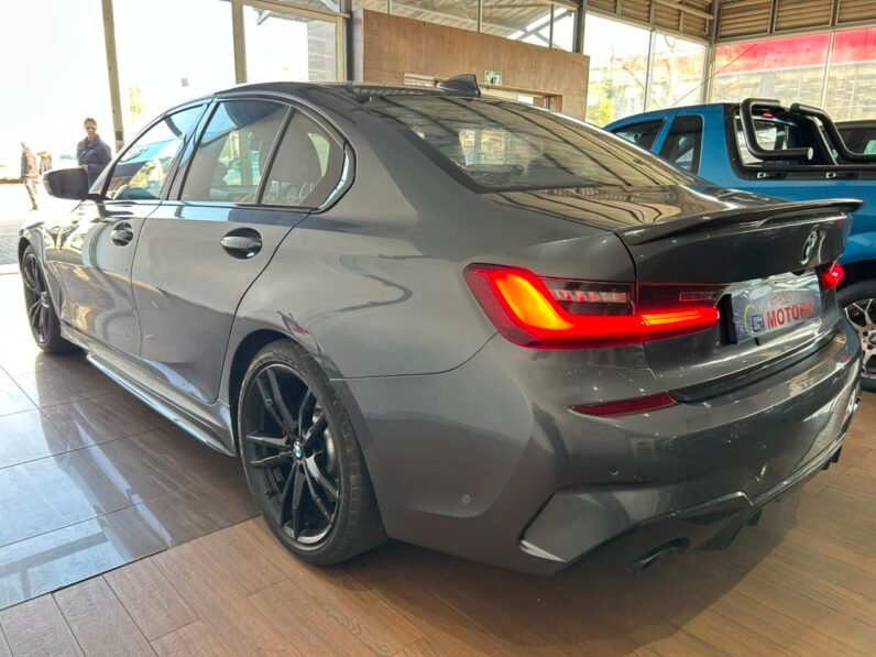 BMW 320i MSPORT