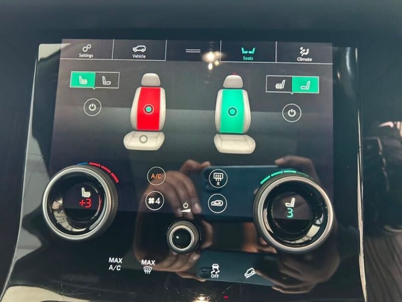RANGE ROVER VELAR