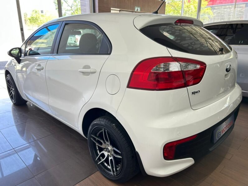 KIA RIO 1.2