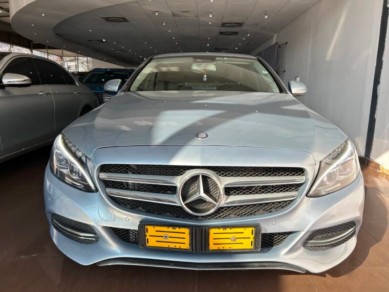 MERCEDES BENZ C 220D