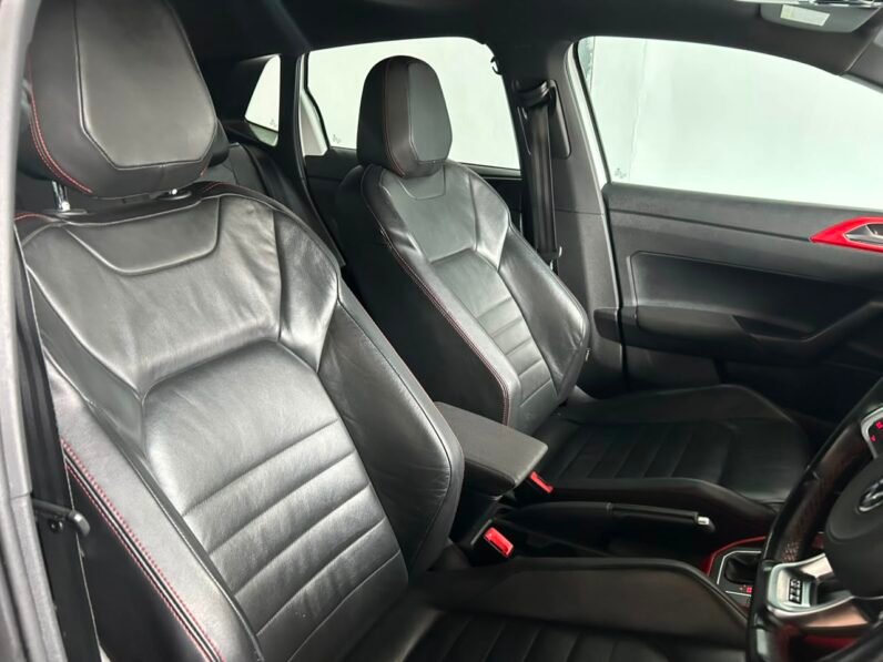 VOLKSWAGEN POLO 2.0 DSG