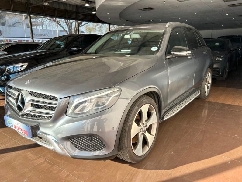 MERCEDES BENZ GLC 220D
