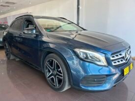 MERCEDES BENZ GLA 200