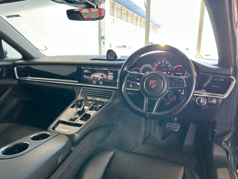 PORSCHE PANAMERA 4 TURBO SPORT TURISMO