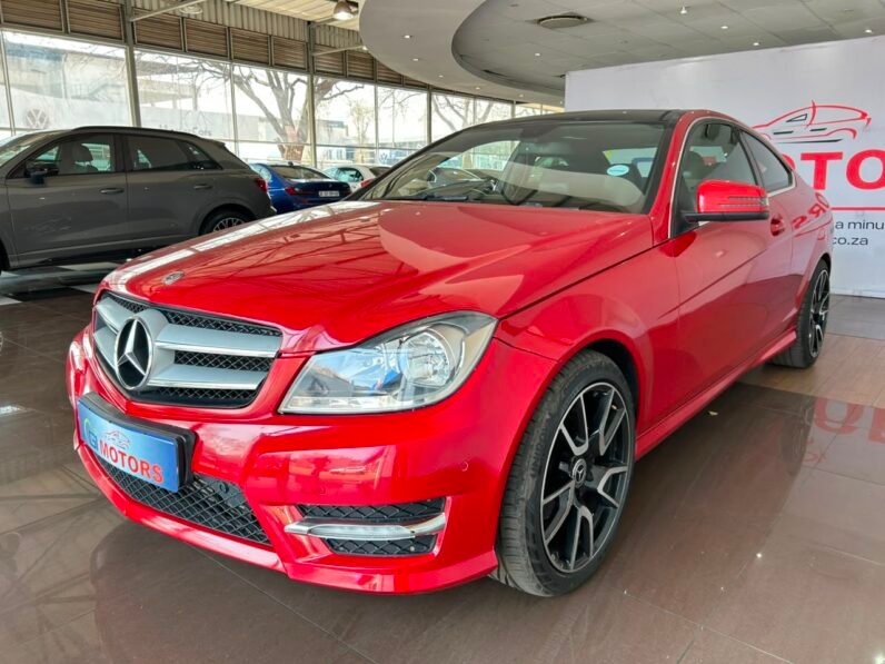 MERCEDES BENZ C200 AMG