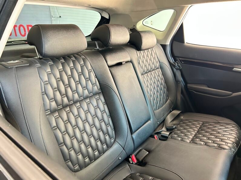 KIA SELTOS 1.6 EX