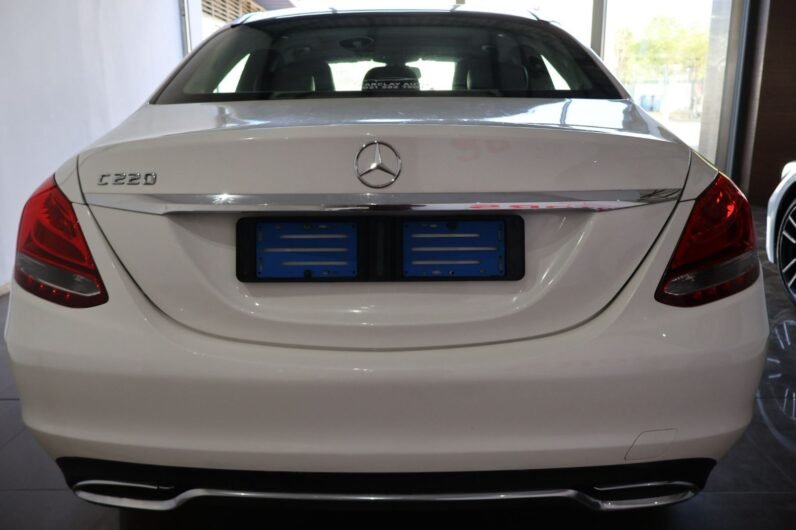 MERCEDES BENZ C220D
