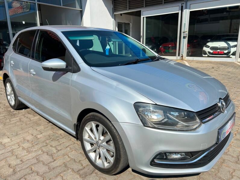 VOLKSWAGEN POLO 1.2 TSI