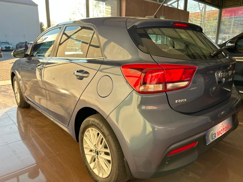 KIA RIO 1.4